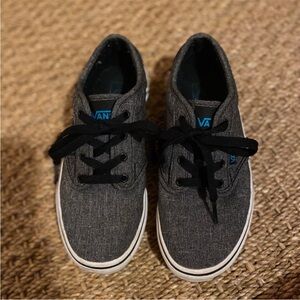 Boy's size 2 Vans gray skate athletic shoes